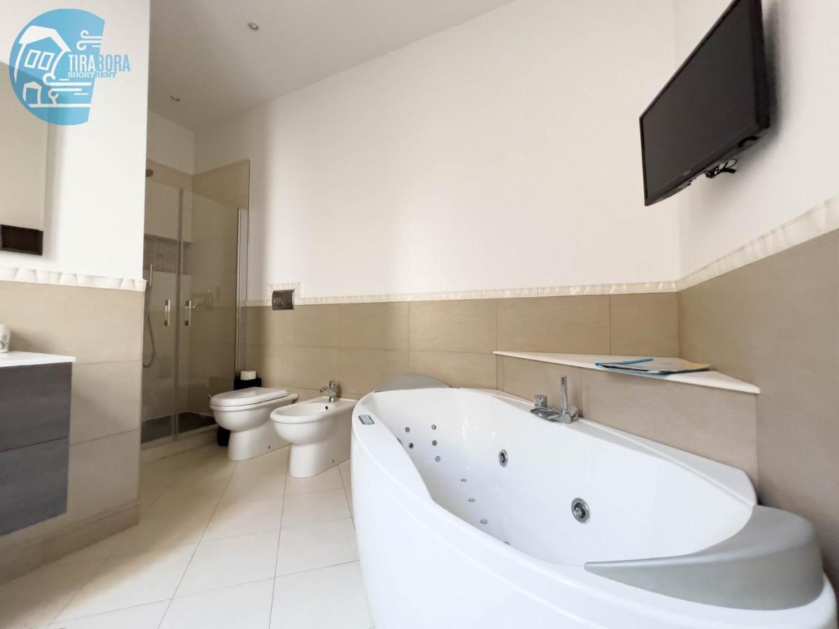 Mazzini 44 Tirabora Short Rent Leilighet Trieste Eksteriør bilde